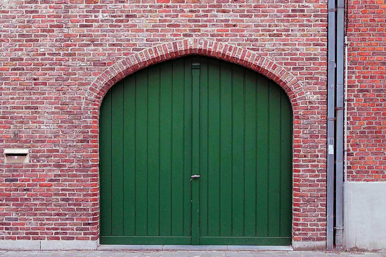Green door in Bruges