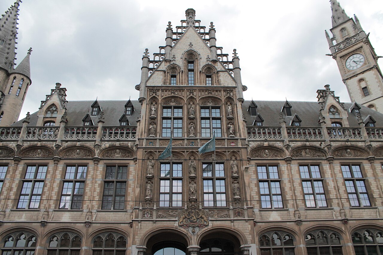 Oud Postkantoor (Gand)