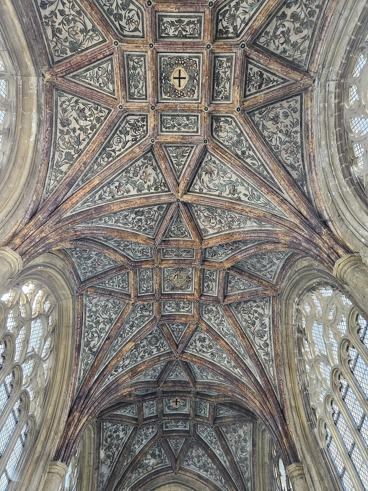 Portal of Église Saint-Jacques