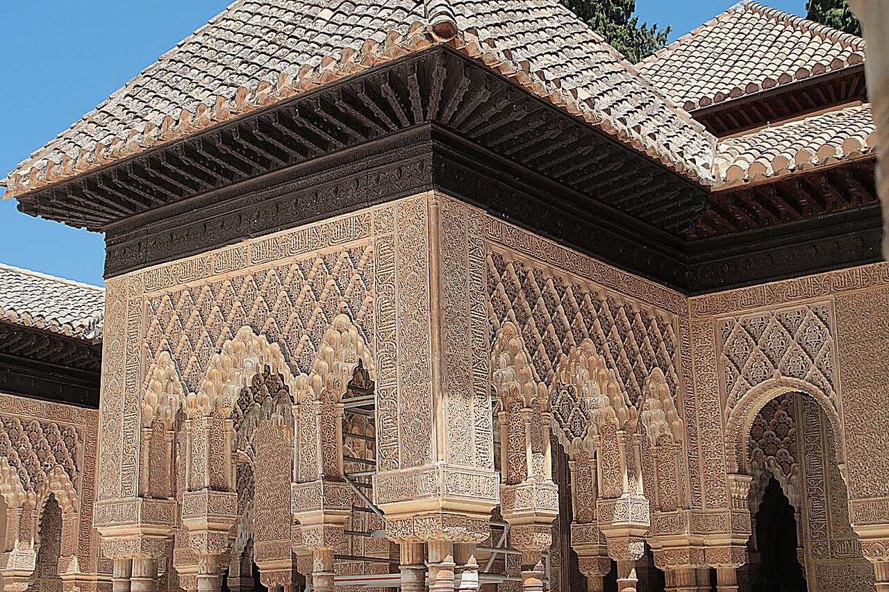 Détails architecturaux de l'Alhambra