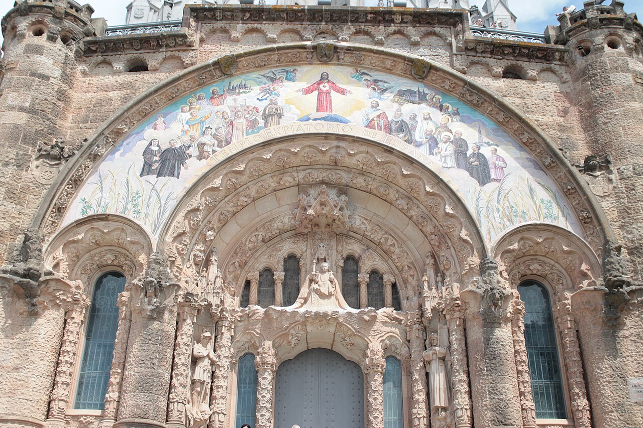Vue de face, Templo Expiatorio del Sagrado Corazón