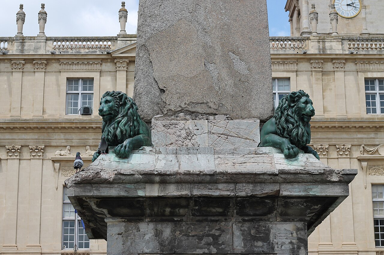 Obélisque d'Arles