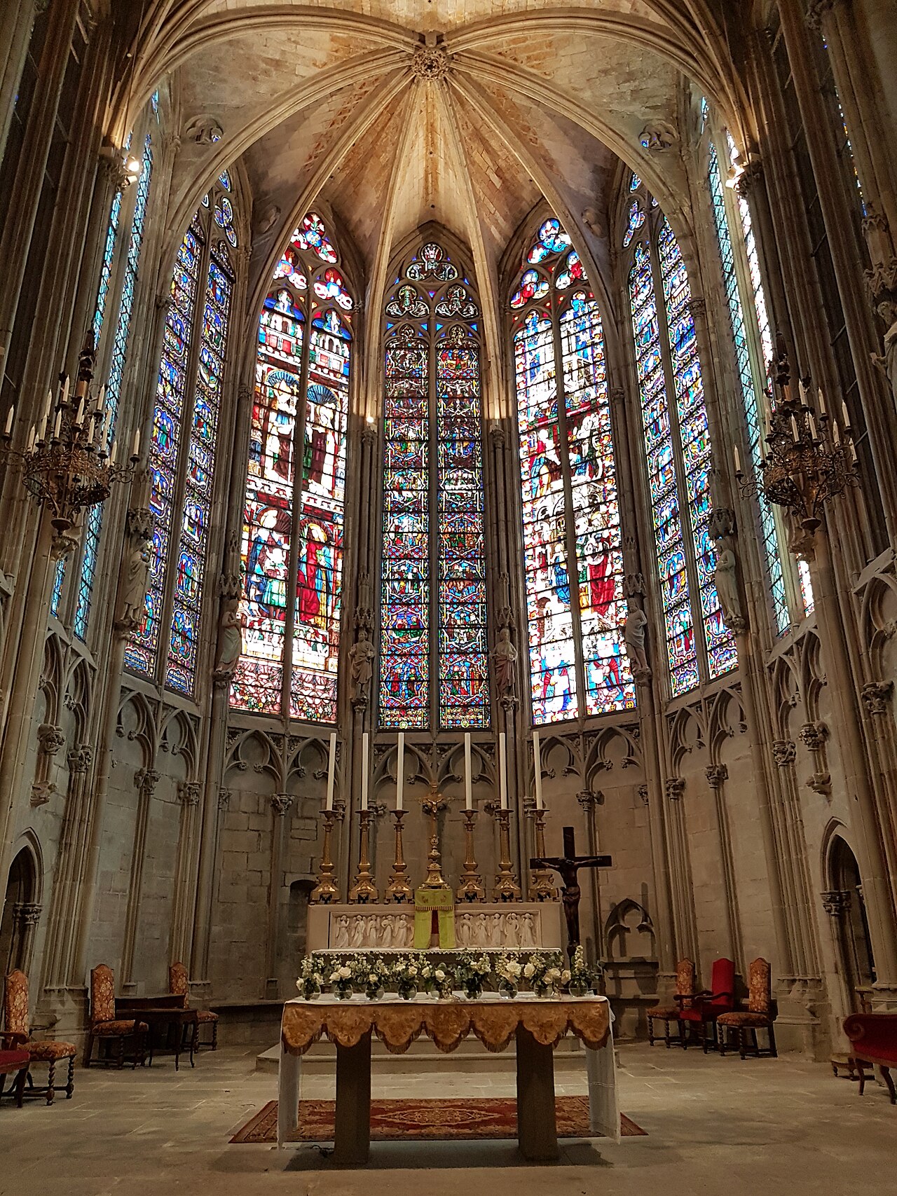 Stained glass windows of the Basilique Saint-Nazaire de Carcassonne