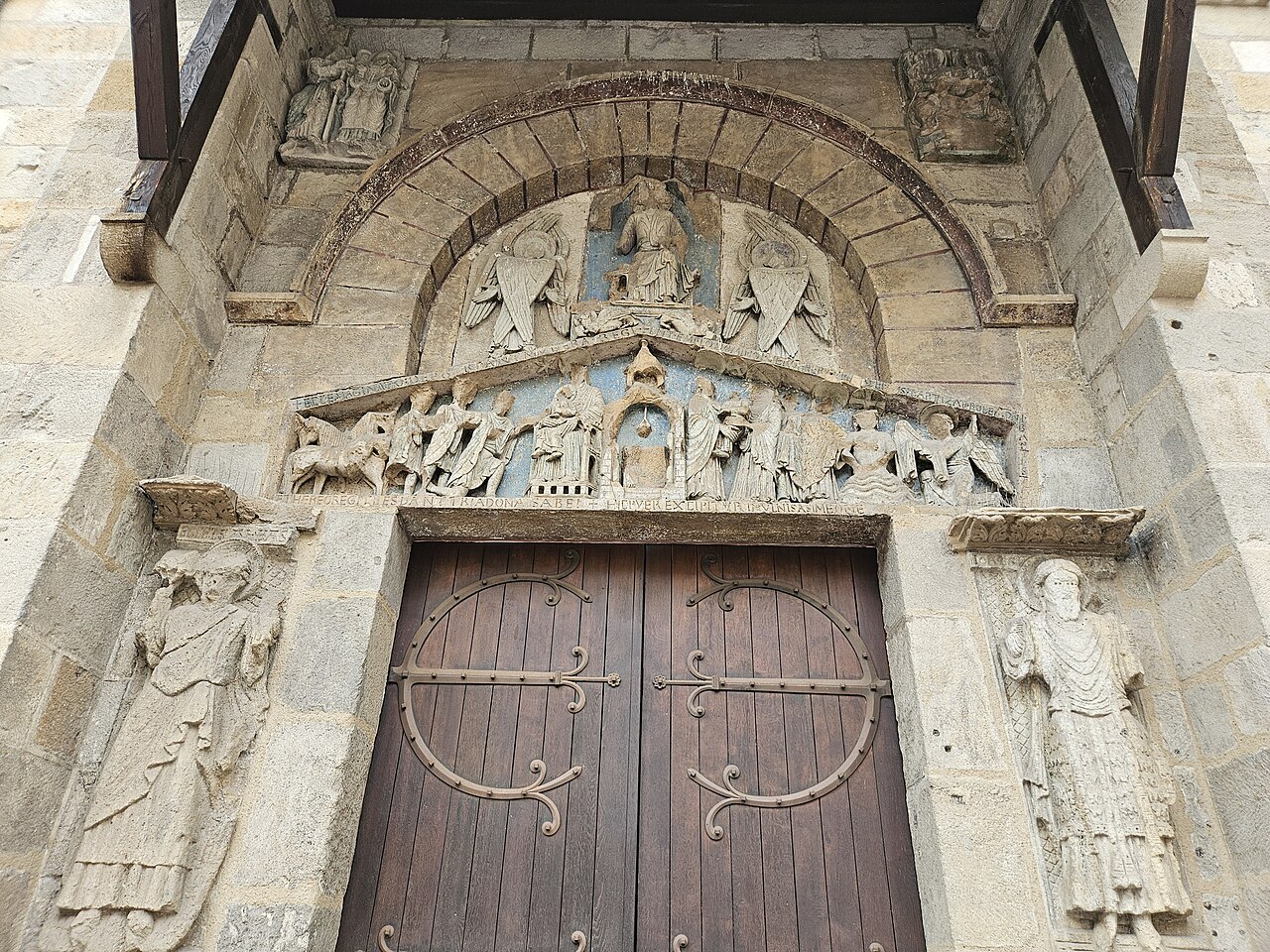 South portal of Notre-Dame du Port