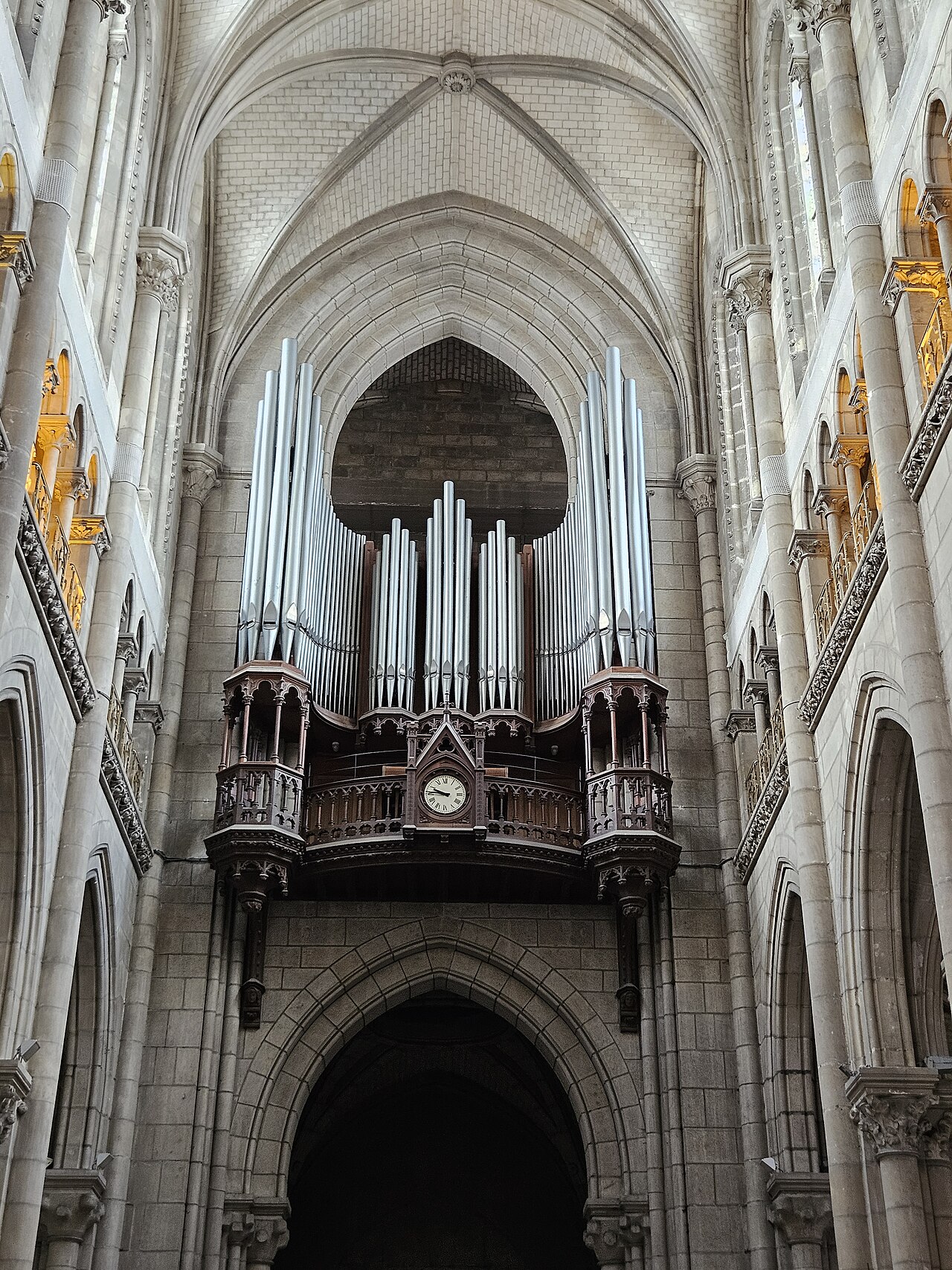Orgue de la basilique Saint-Nicolas (Nantes)
