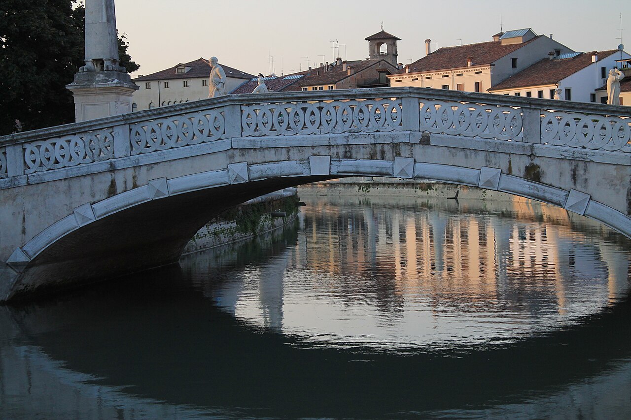 Bridge, Prato della Valle, Padua