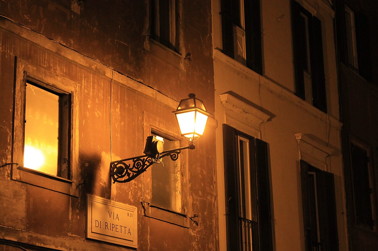 Street light in Rome