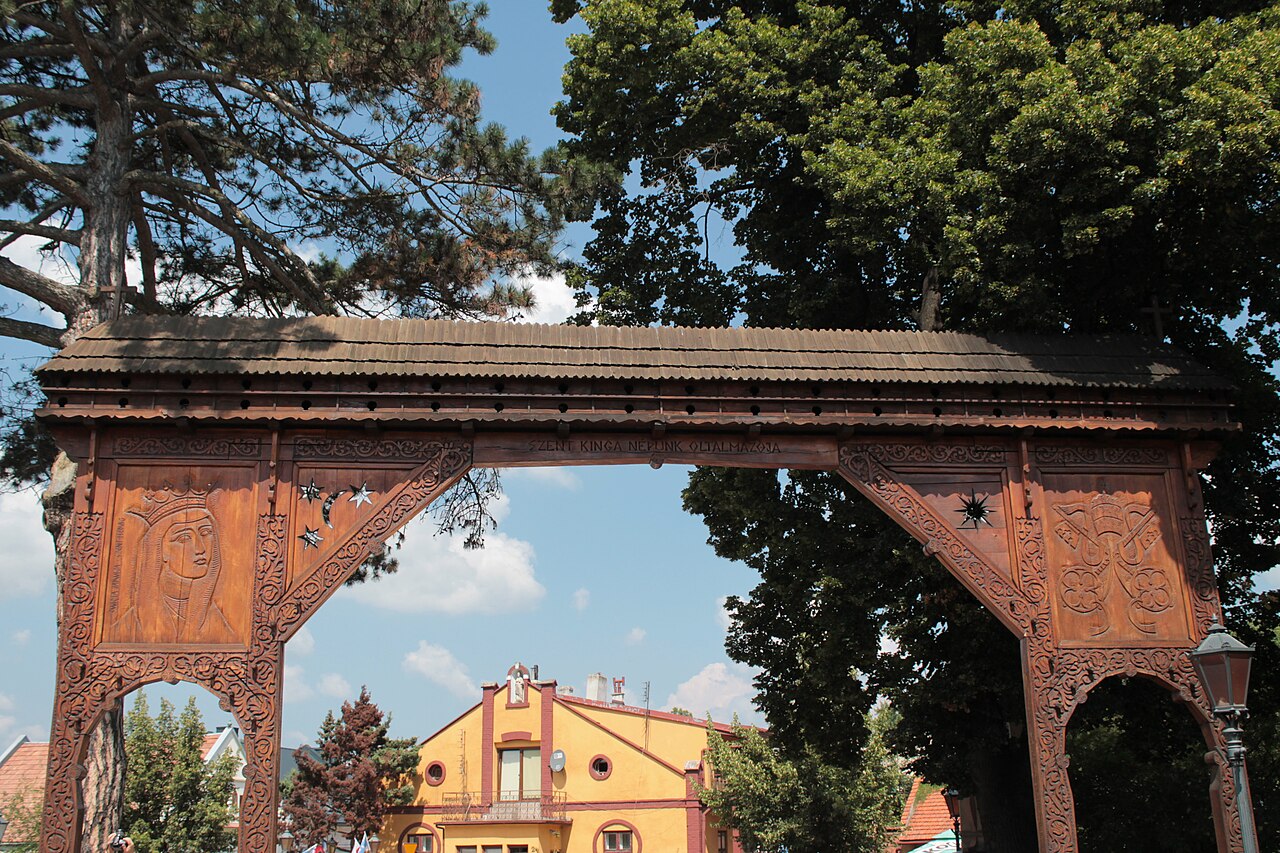 Portal in Stary Sącz